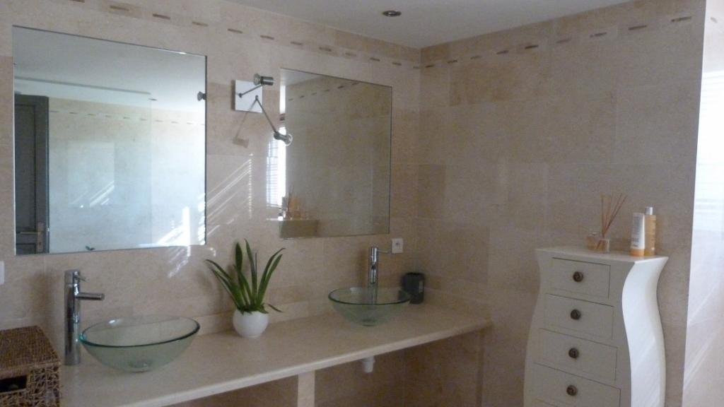 Appart'Hotel Et Chambres Essentiel Spa Arles Quarto foto