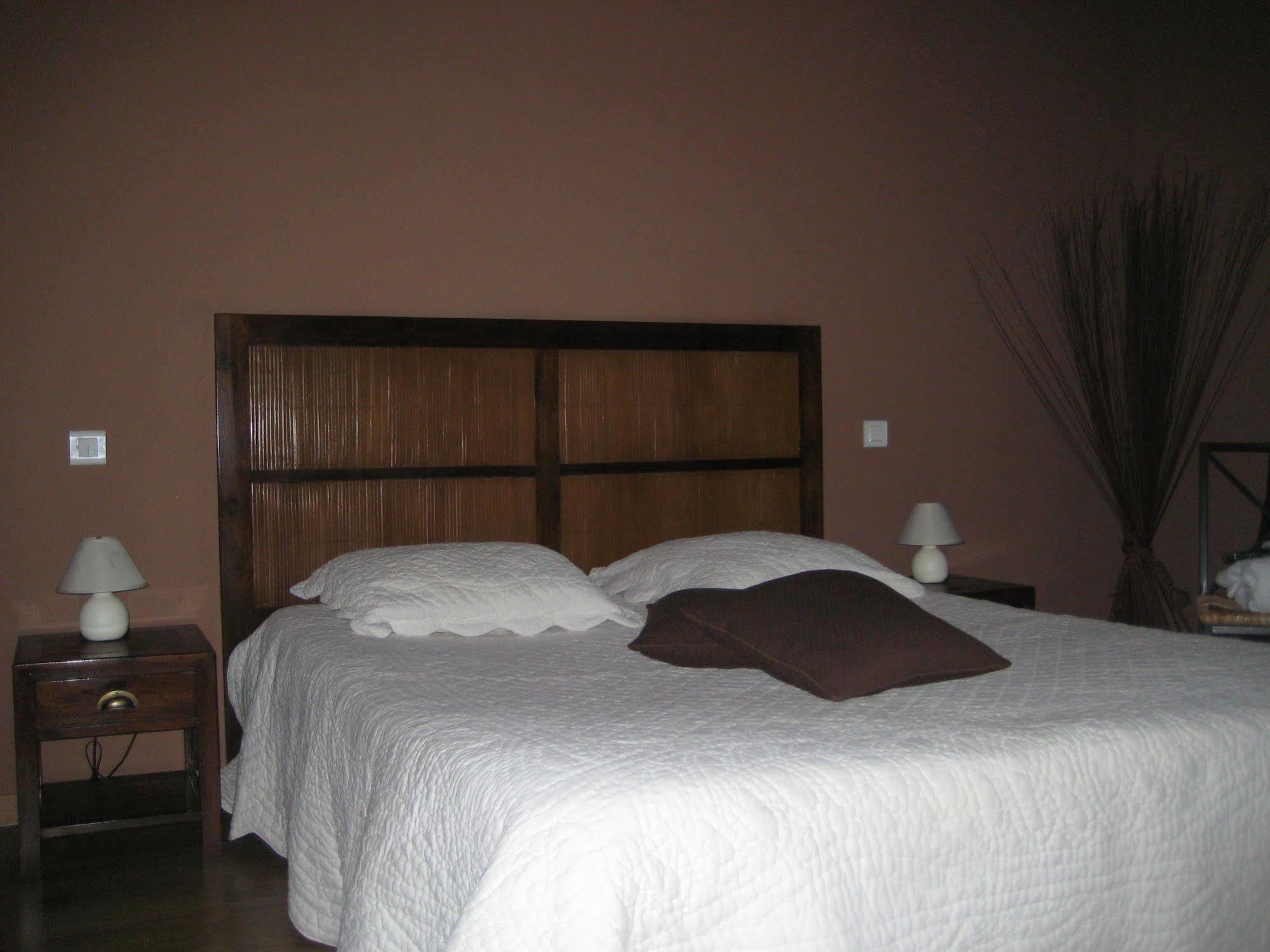 Appart'Hotel Et Chambres Essentiel Spa Arles Exterior foto